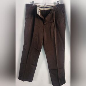 Dockers Men's Pleated Brown Pants Size 38x30